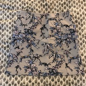 Loft Skirt with Velvet flowers